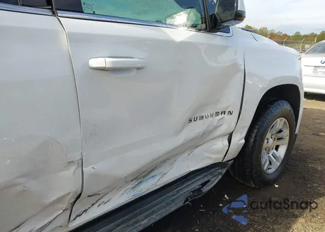 2015 Chevrolet Suburban 1500 Lt z USA, uszkodzony, nr VIN 1GNSKJKC3FR523735